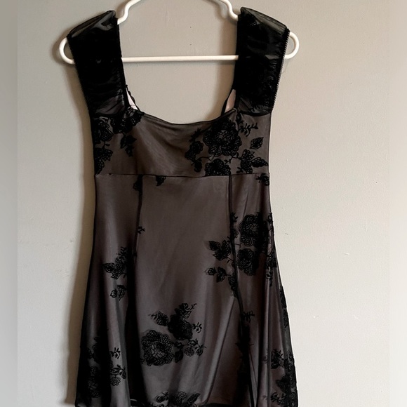 Urban Outfitters Gothic Mesh Babydoll dress - Picture 4 of 11